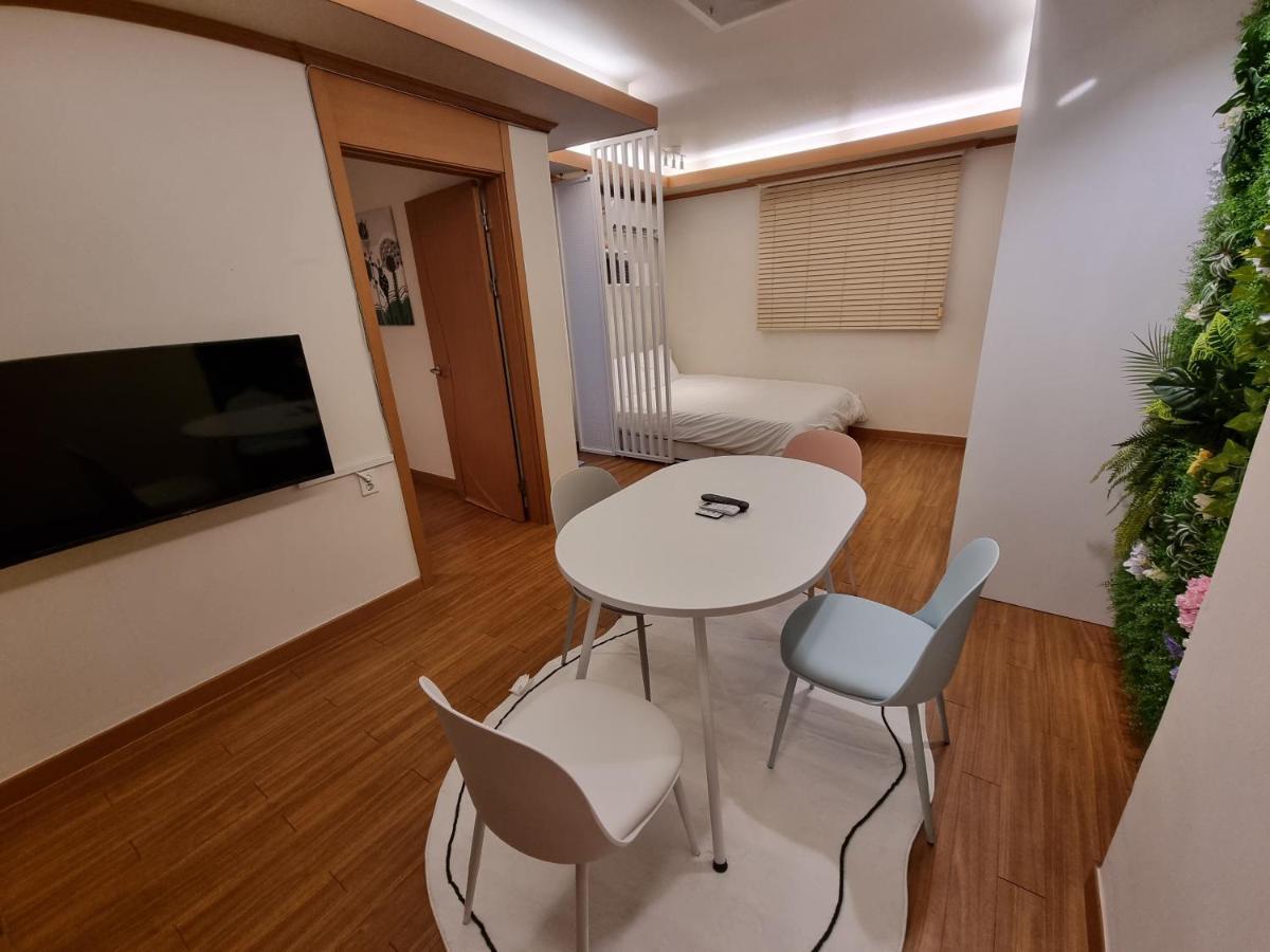 Complace H Seul Exterior foto